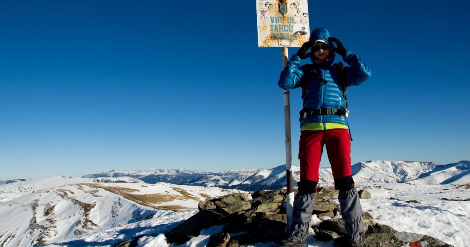 Tarcu-Peak-winter-hike-11